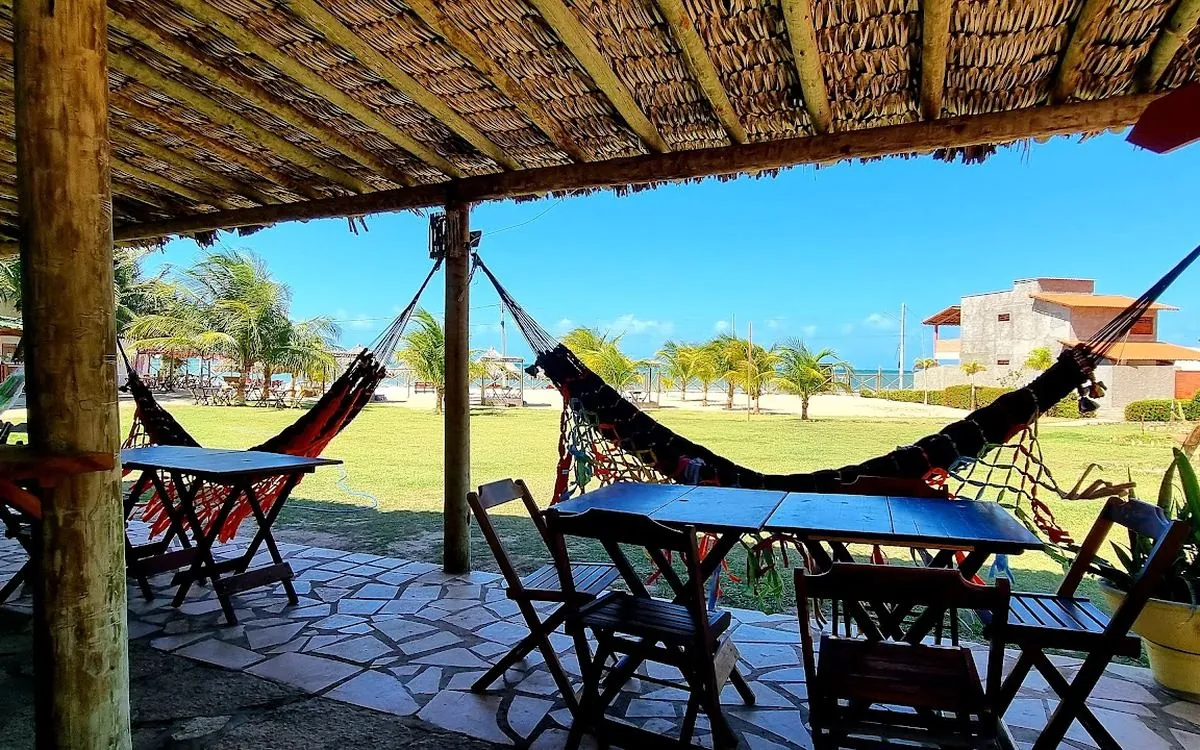 Altas Horas Beach Club