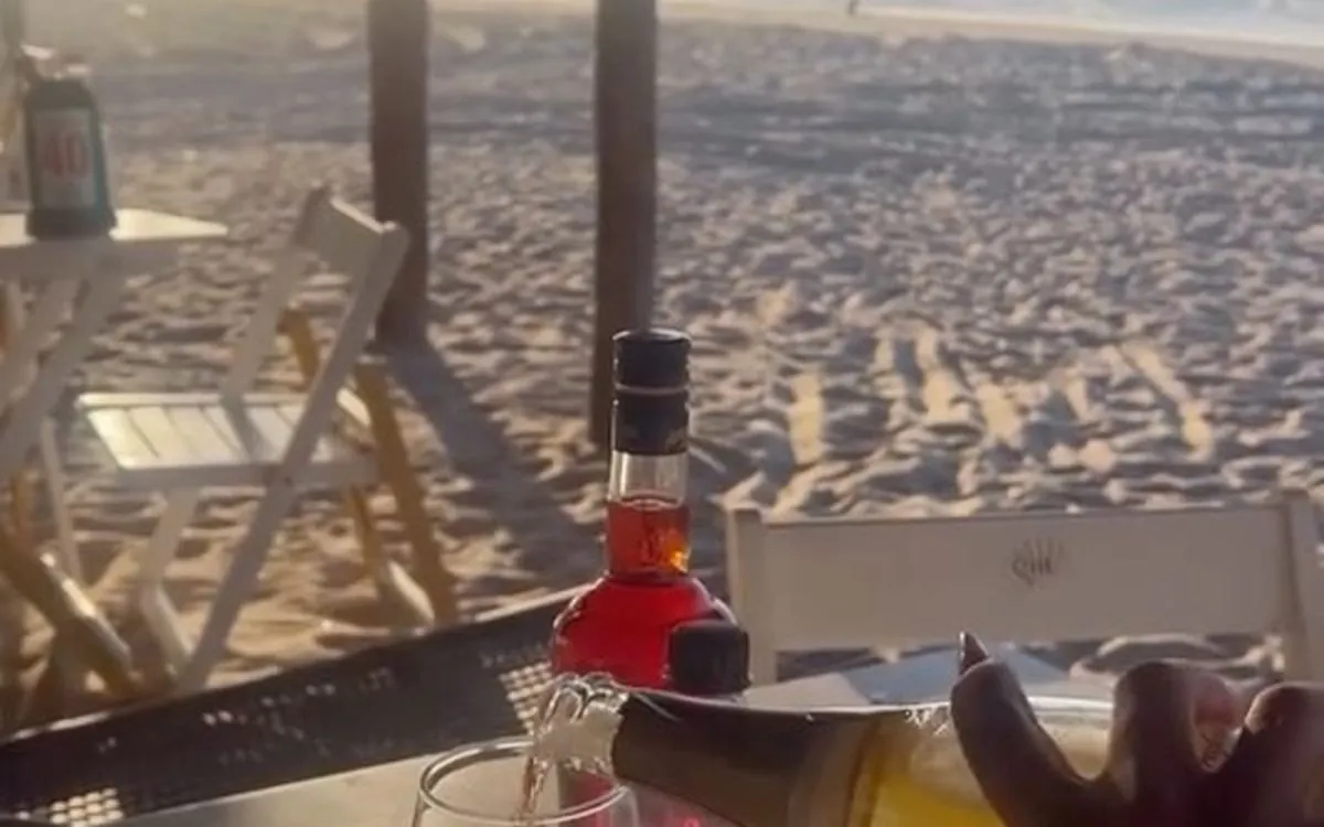 Altas Horas Beach Club